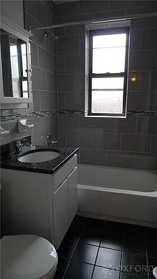 Rented by Oxford Property Group | media 26