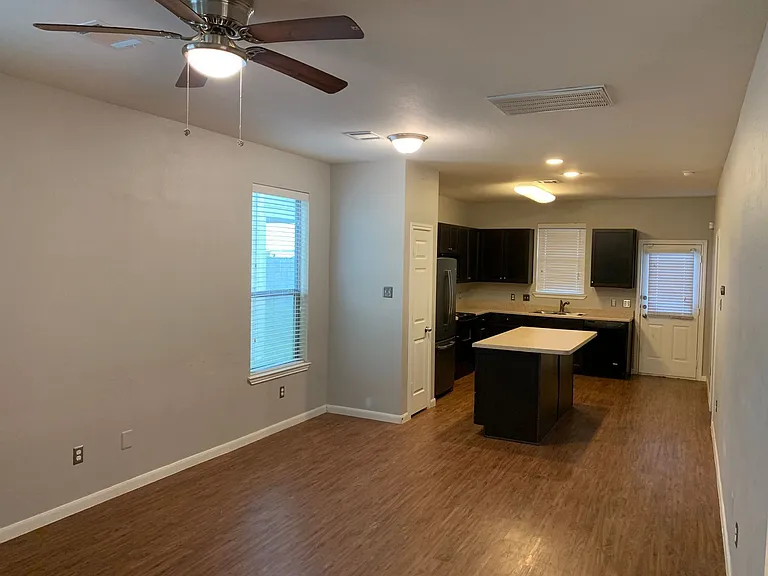 17038 Wilthorne Gardens Ct — Photo 5
