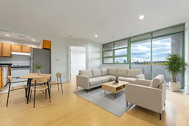 19-19 24th Avenue, #R301