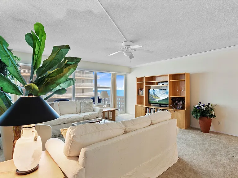 4010 Galt Ocean Dr #802 — Photo 22