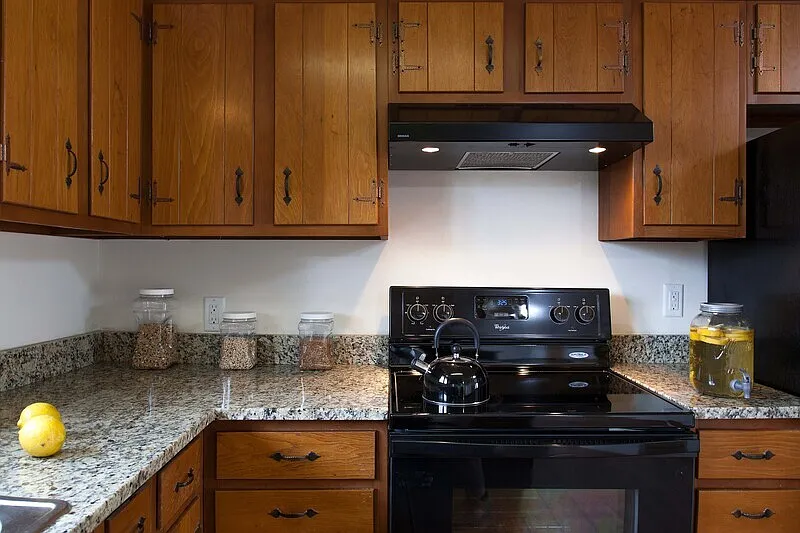 4 bed, 2.0 bath, 1500 sqft, $1,949 — Photo 3