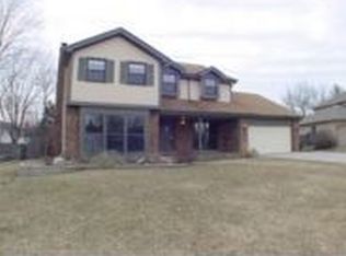 1837 Leabrook Ct, Naperville, IL 60565