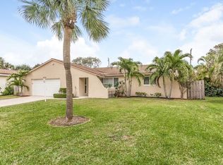 10174 Flag Dr, Palm Beach Gardens, FL 33410