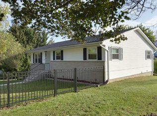 2011 Woodlawn Ave, West Bend, WI 53090