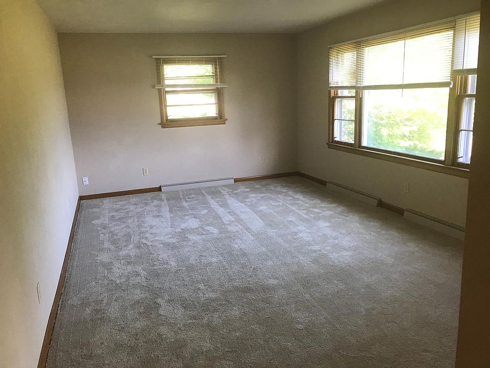 2nd image of 9307 Illinois Rd #1