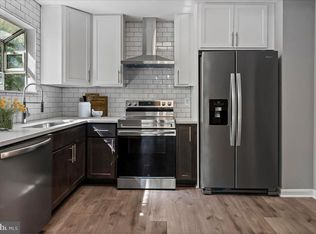 536 Planters Wharf Rd, Lusby, MD 20657