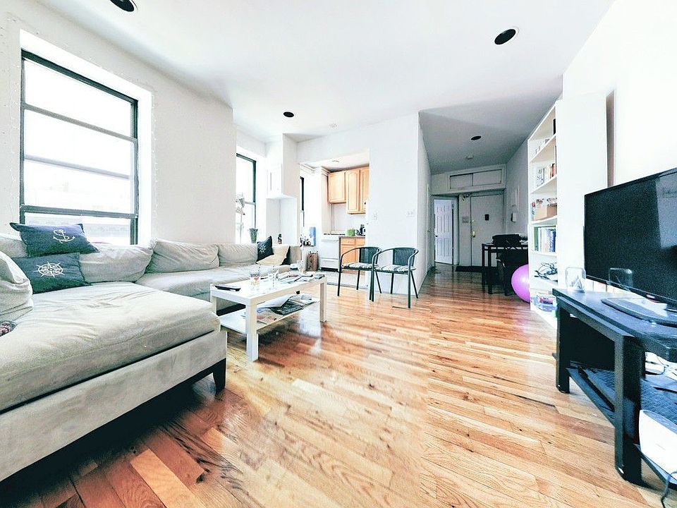 1st image of 188 2nd Ave APT 6