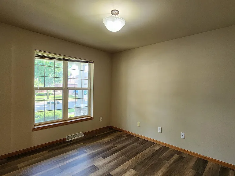 9412 Briar Haven Dr — Photo 17