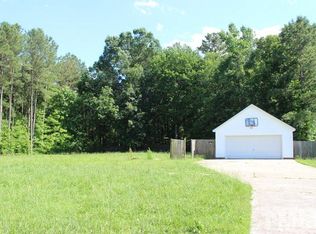 4030 Shady Brook Dr, Kittrell, NC 27544