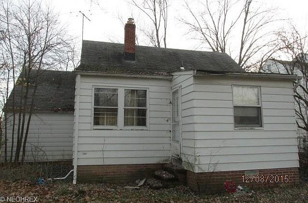 2nd image of 4895 Farnhurst Rd