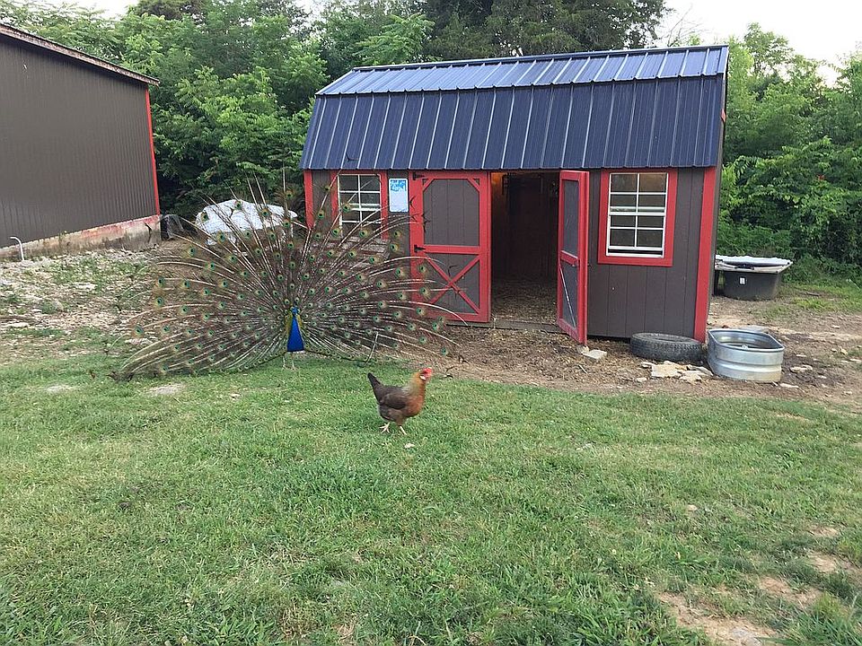 2nd image of 9704 Clovercroft Rd