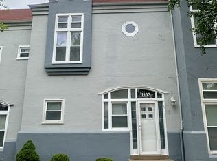 1103 Biddle St, Saint Louis, MO 63106