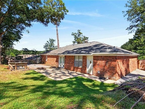 4th image of 2322 Greenleaf Ct