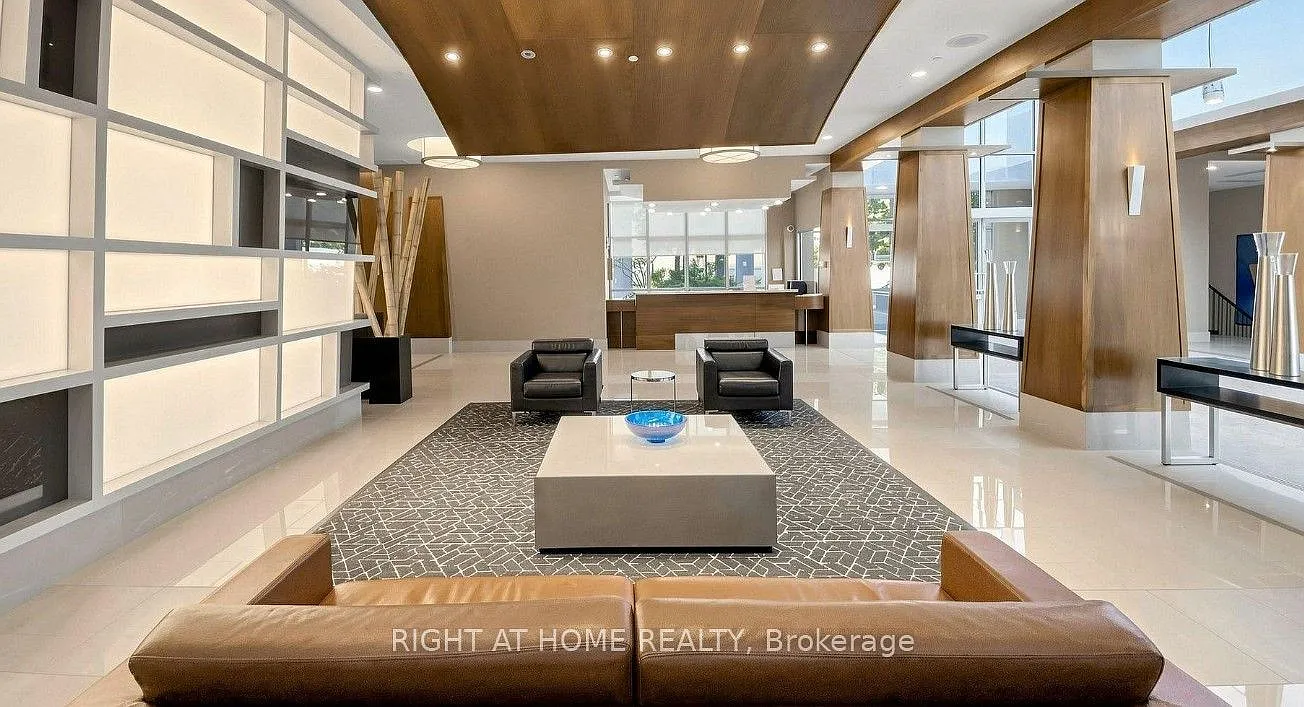 2 bed, $2,650 — Photo 2