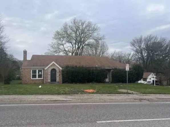 1311 N Florissant Rd, Saint Louis, MO 63135