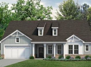 203 Little Acorn Trl, Moyock, NC 27958