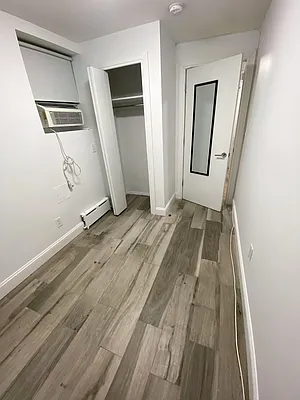 Rented by OvCo Realty | media 35