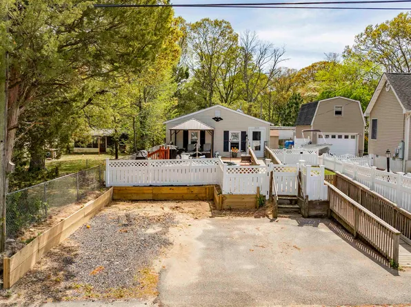 220 Caroline Ave, Villas, NJ 08251