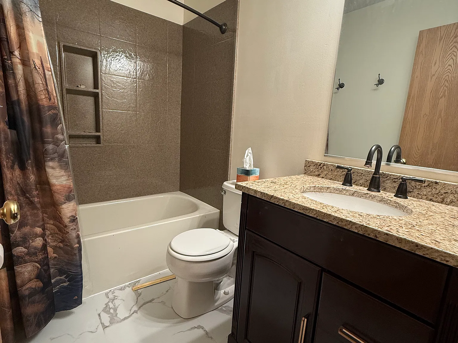 3 bed, 2.5 bath, 1600 sqft, $2,900 — Photo 4