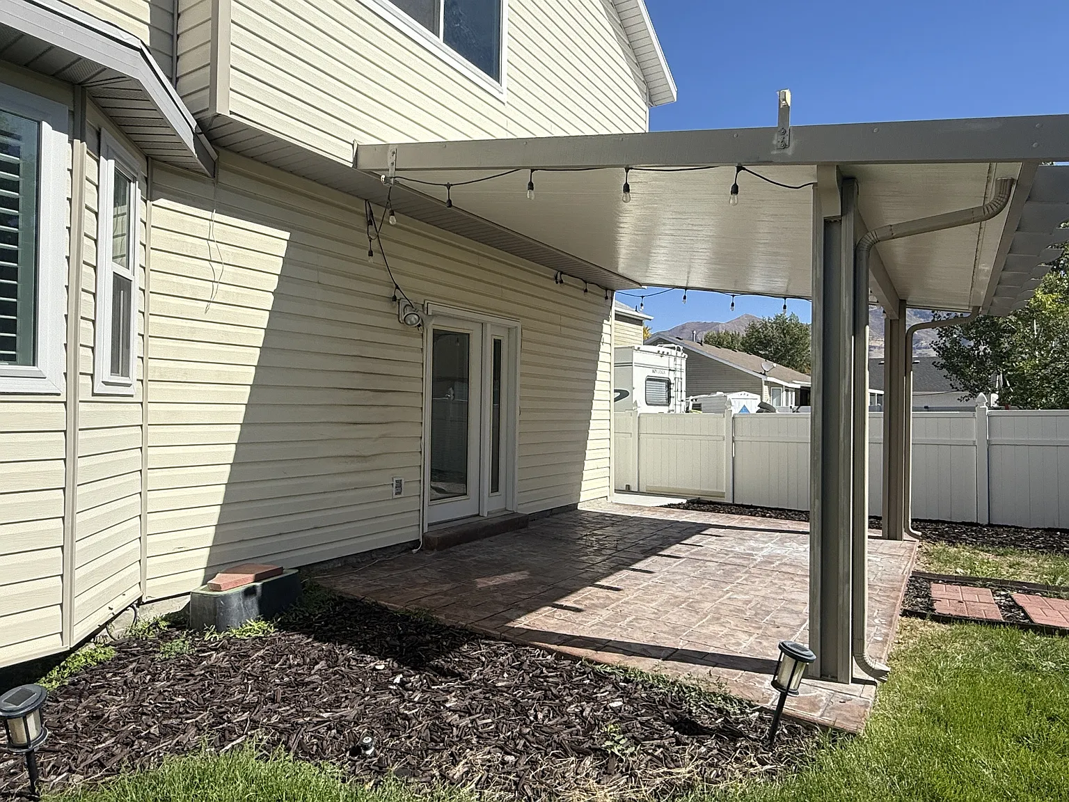 137 Stern Court - 1 — Photo 4