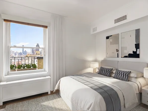 320 East 72nd Street image 12 of 22