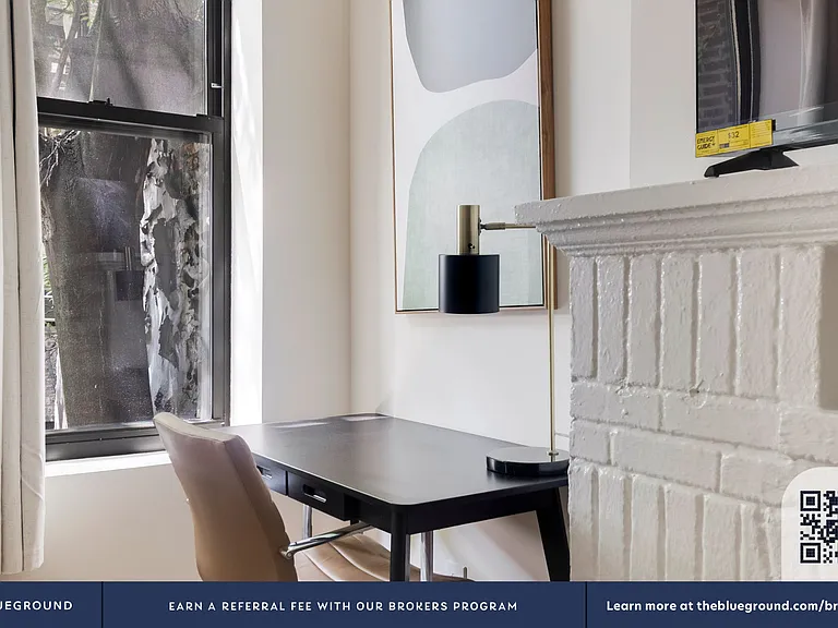 26 Jane St #2E — Photo 3