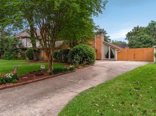 11906 Leafy Arbor Dr, Houston, TX 77070