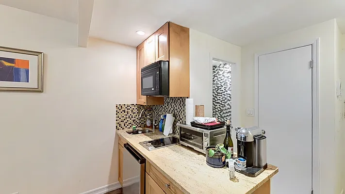 Rented by Emor Management Inc. | media 7