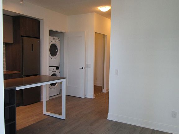 3rd image of 70 Annie Craig Dr #1803