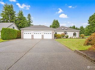 6741 Troon Ln SE, Olympia, WA 98501