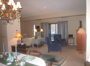 1461 Pawtucket Blvd #B-10, Lowell, MA 01854