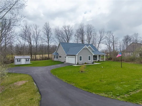 6568 Florence Ln, Livonia, NY 14487