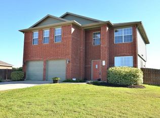 122 Parkland Dr, Cedar Creek, TX 78612