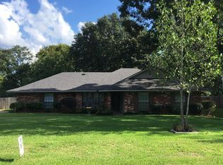 5518 Hickory Ridge Dr, Bossier City, LA 71111