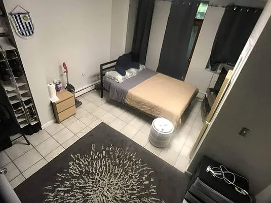 Rented by Highline Residential | media 25