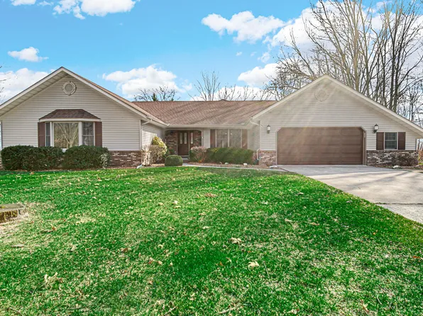 11597 Sandpiper St, Demotte, IN 46310