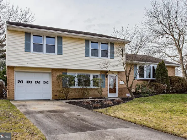 2014 Floral Dr, Wilmington, DE 19810