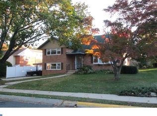 2423 Laurel Rd, Reading, PA 19609