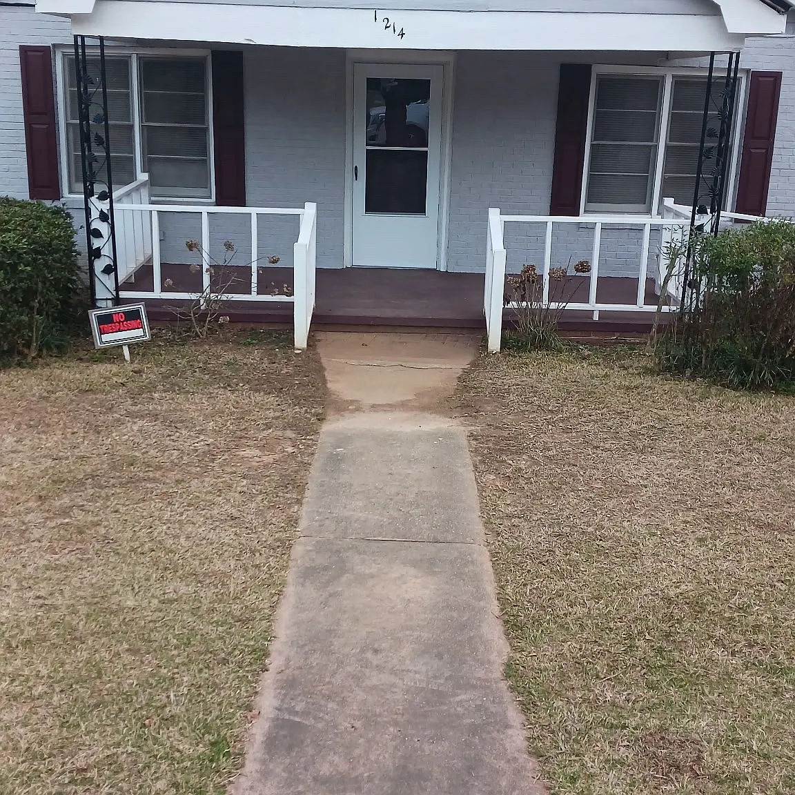 1214 D F Fuller Dr — Photo 1