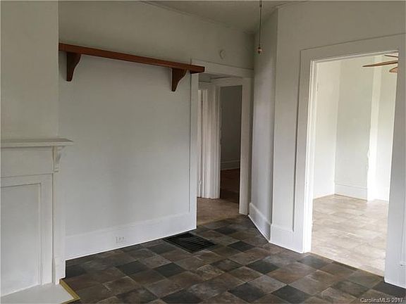 3rd image of 300 Hicks Cir