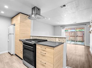 2320 W Turner Rd, Lodi, CA 95242