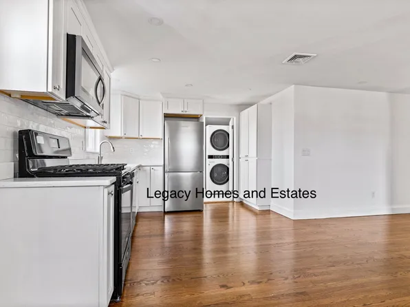 90 Packard Ave, Hull, MA 02045