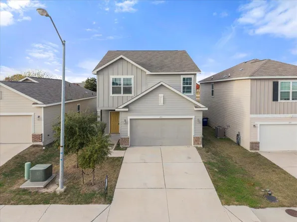 201 Rainey Dr #67-A, Jarrell, TX 76537