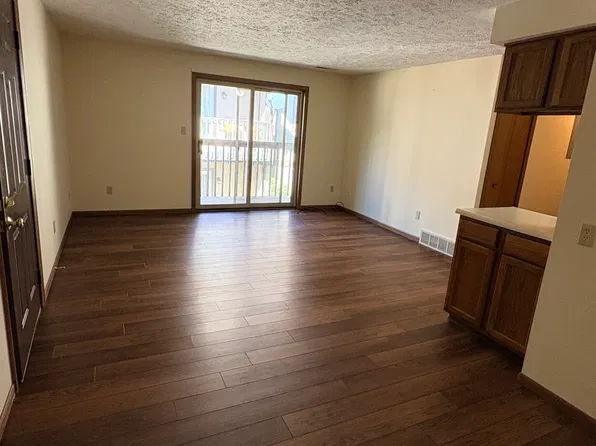 214 Park Dr #214, Doylestown, OH 44230