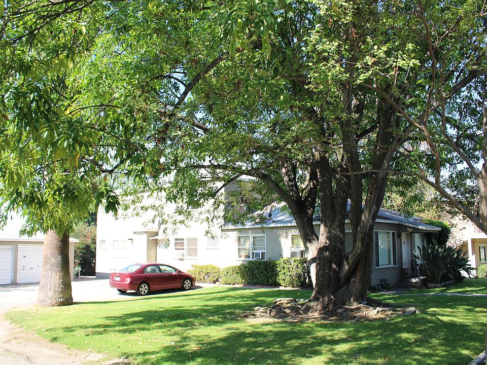 1st image of 438 Grinnell Dr