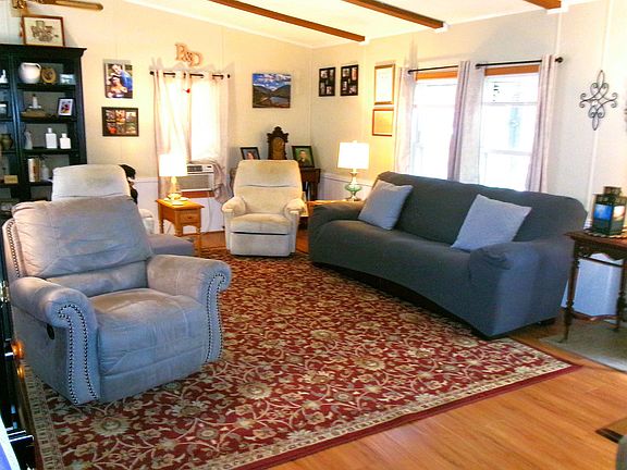 4th image of 21 Hemlock Drive