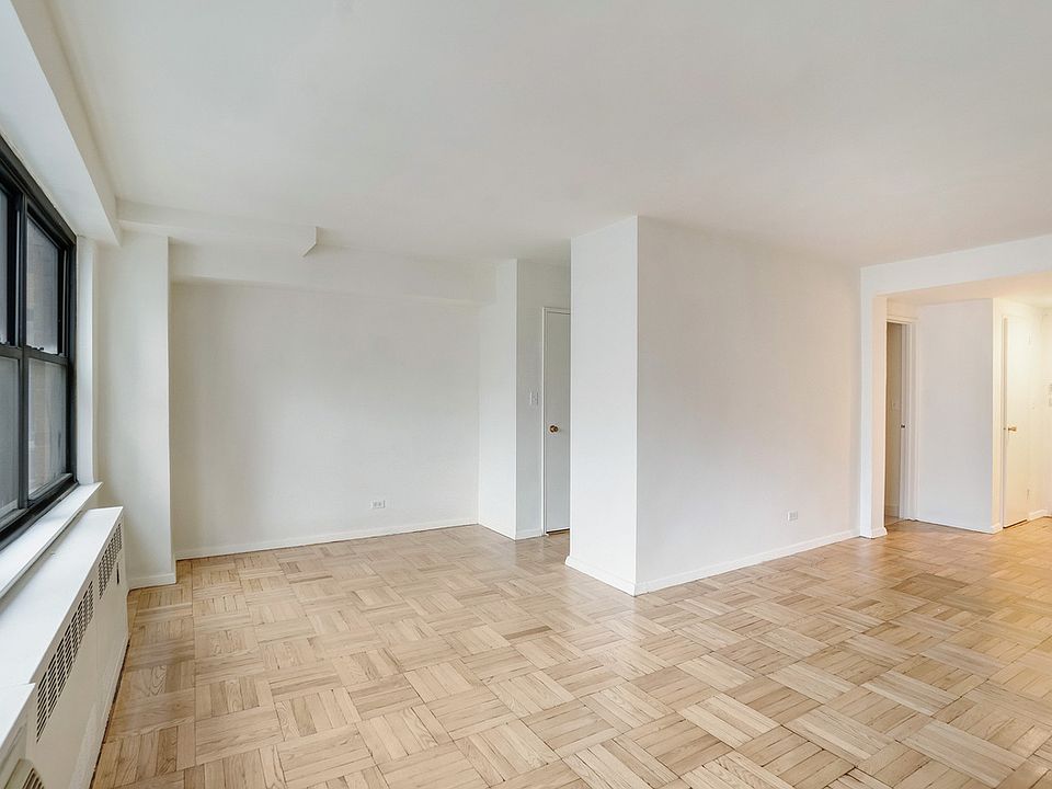 2nd image of 399 E 72nd St #17CC
