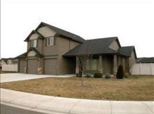 2350 W Grassy Branch Dr, Meridian, ID 83646