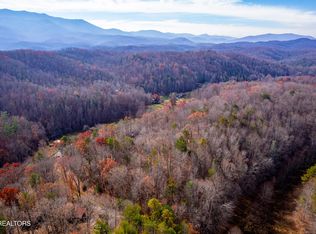 2 Tatem Marr Way, Sevierville, TN 37876