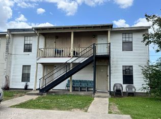 (Undisclosed Address), Opelousas, LA 70570
